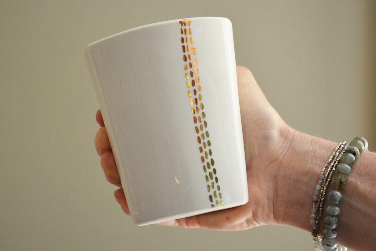 Linnea Gold - handcrafted in collaboration with Tandem Ceramics and women artisans at Prosperity Candle. Meaningful gifts for all occasions.