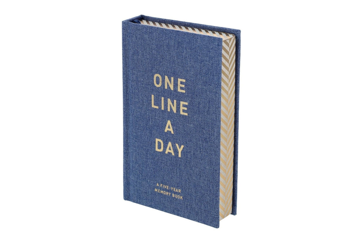 One Line a Day: A Five-Year Memory Book