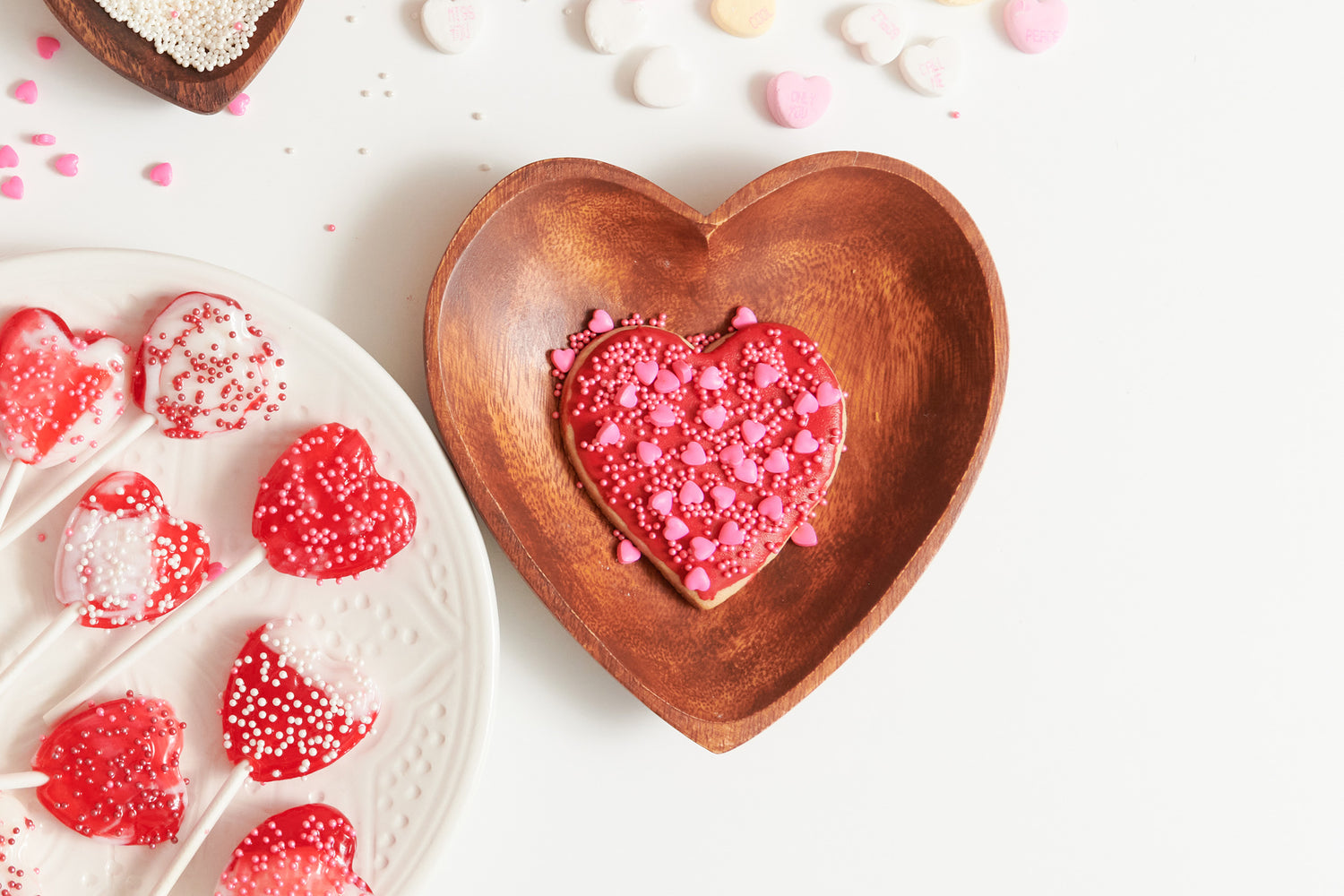 Acacia Wood Heart Bowl