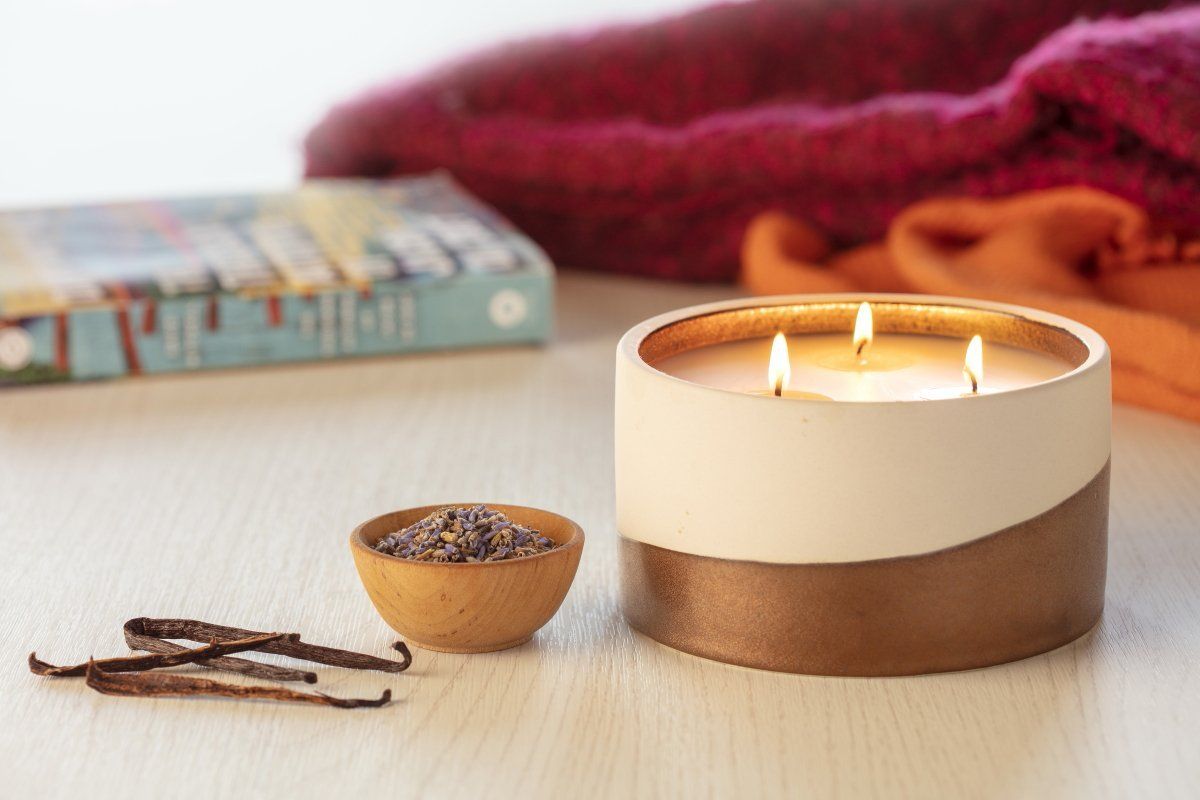Dunes 3-Wick Candle - ethically made handpoured candle that gives back to women artisans in the U.S.