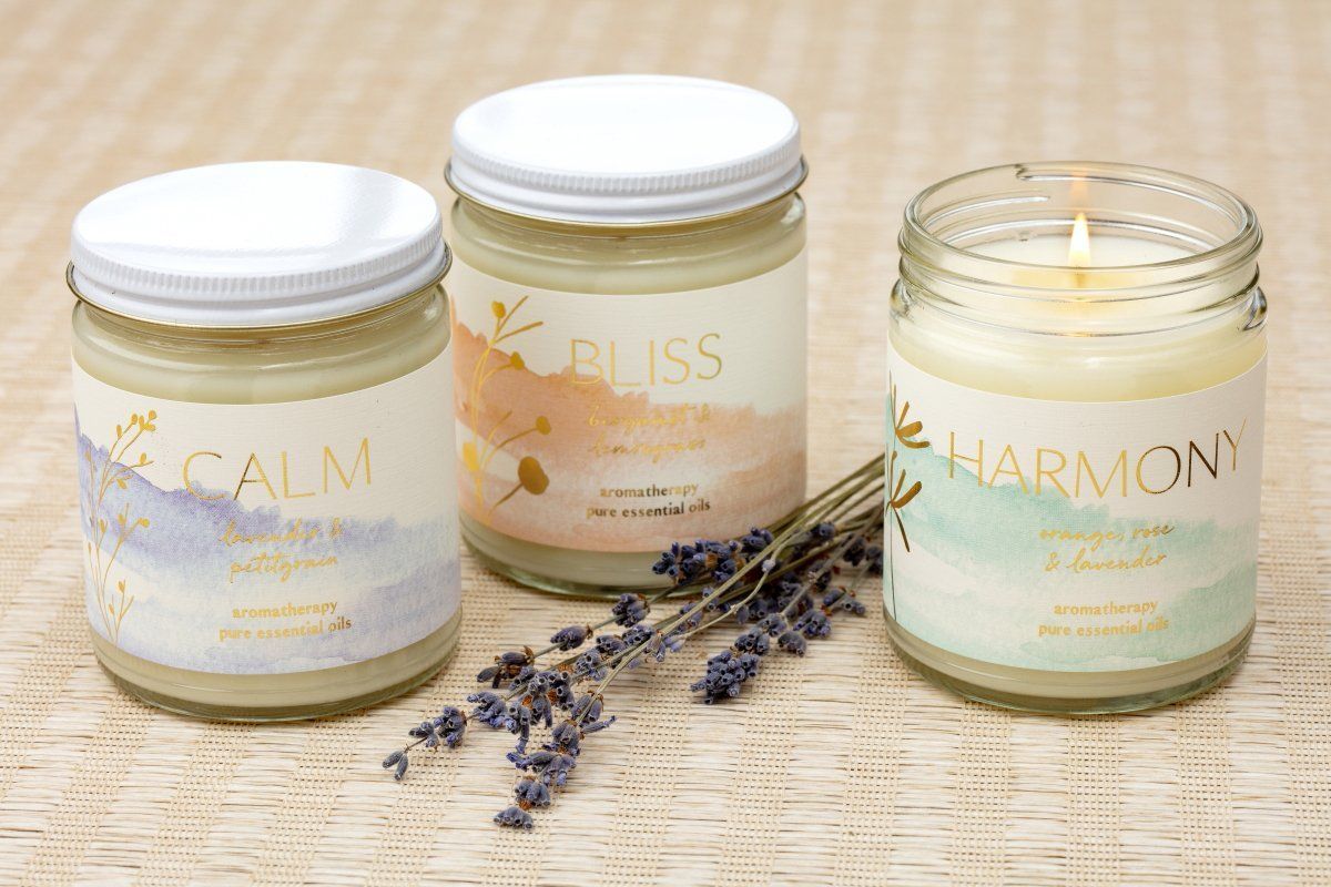 Ethically made spa aromatherapy candles that give back and support women refugees at Prosperity Candle. Wholesale.